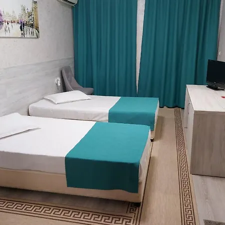 Family Hotel 2*