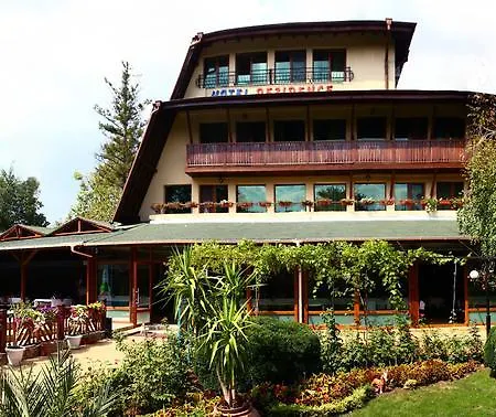 Family Hotel 2*