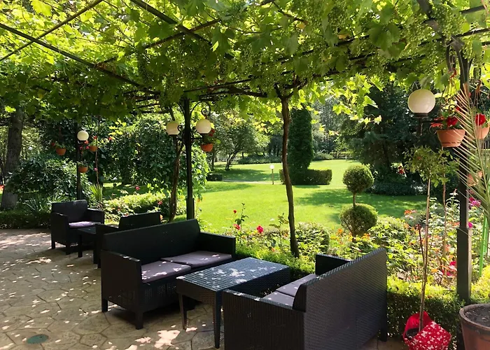 семеен резиденция Хотел 2*